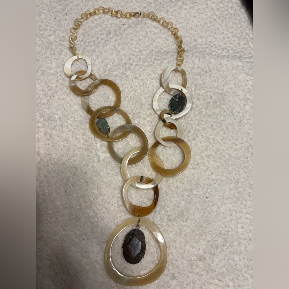 The most FABULOUS necklace